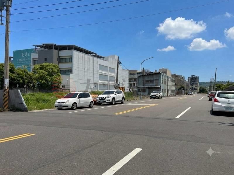 9米大面寬自地自建首選 照片5