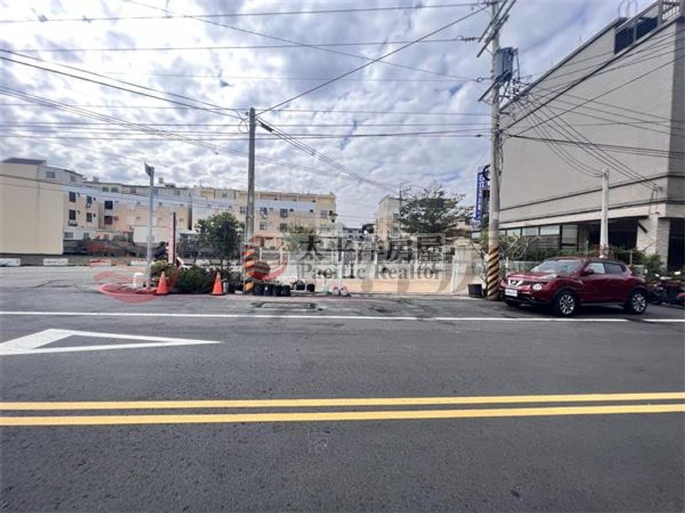 雙面路綠地+建地 照片1
