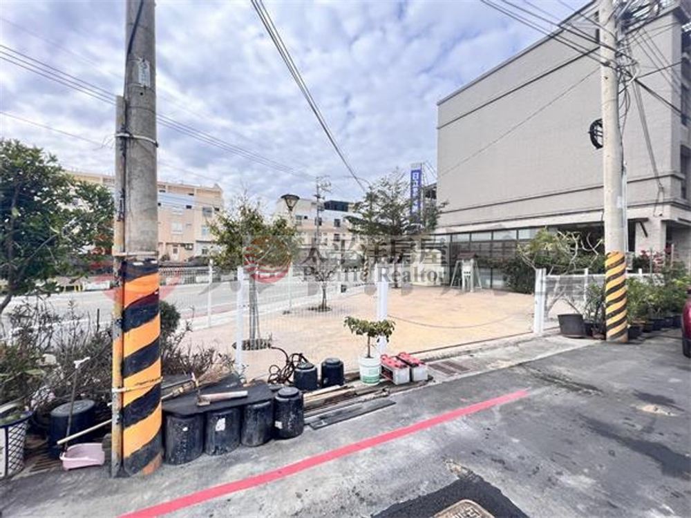 雙面路綠地+建地 照片4