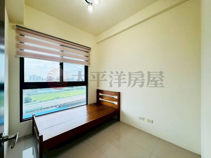 帝堡18兩房平車附裝潢 照片7