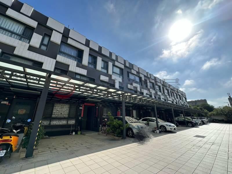 北勢國小旁輕屋齡美墅 照片1