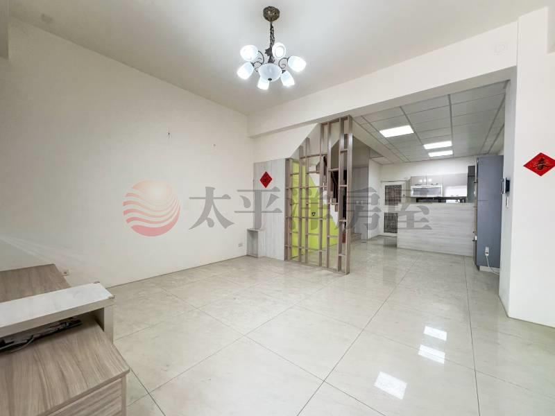 北勢國小旁輕屋齡美墅 照片2