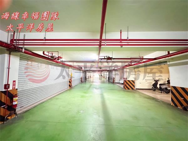 靜宜商圈邊間店面+9套房 照片6