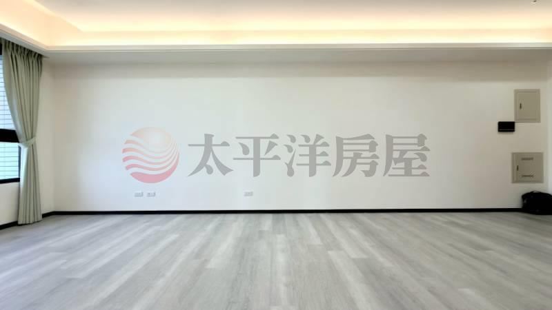 全新佳瑞京湛後站三房平車 照片4
