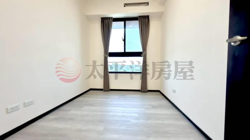 全新佳瑞京湛後站三房平車 照片6