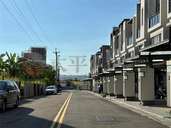 新光田千坪大面寬角地 照片2