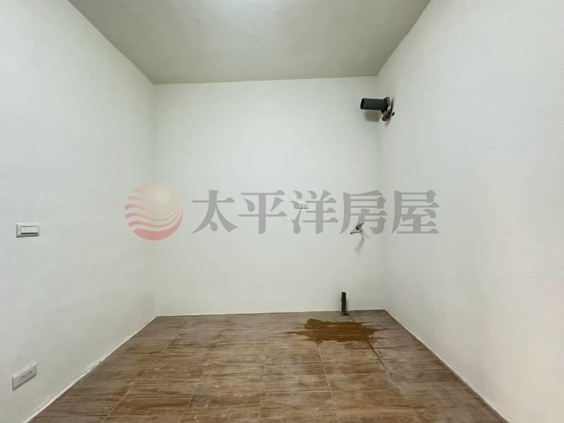 東海藝術街大露台2F公寓 照片2