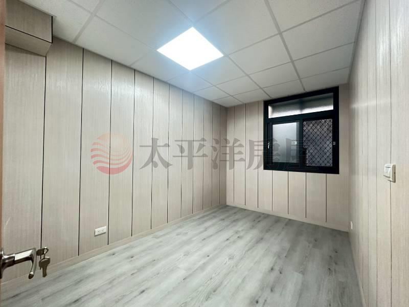 東海藝術街大露台2F公寓 照片4