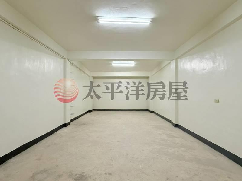 清水大建坪臨路透天 照片6