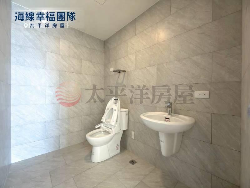 聯悦臻稀有釋出金店面 照片4