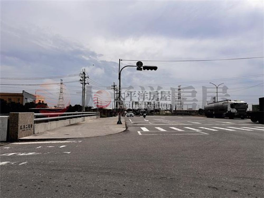 關連工業區597坪工業地 照片6
