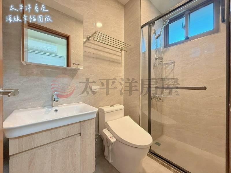沙鹿後站精裝2房2衛含休旅車位 照片5