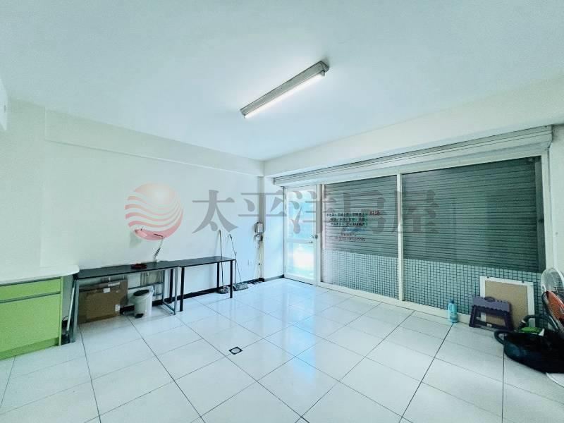 國雄皇家莊園|東海商圈|臨路雙併別墅 照片3