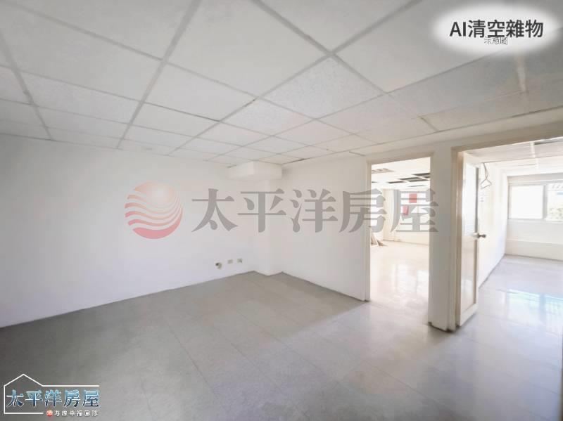 專●梧棲商業帝區臨路大面寬金店面 照片6
