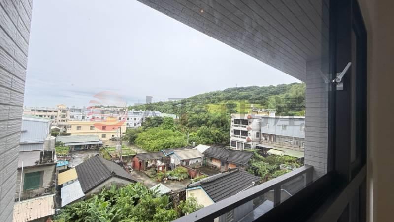 全新兩房加車位 照片3