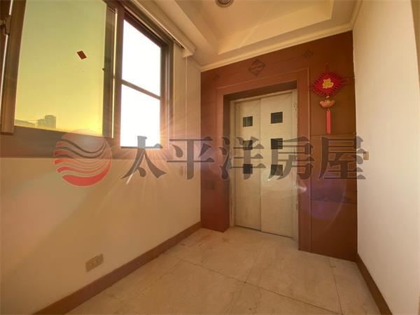 【公明國小學區角間電梯雙店面】 照片3