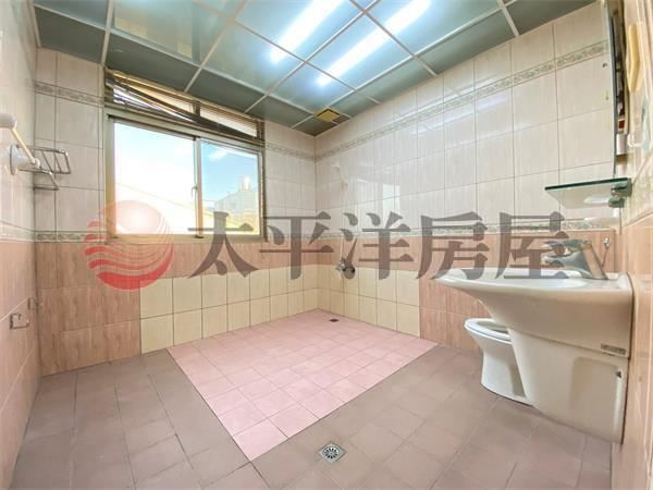 【公明國小學區角間電梯雙店面】 照片7