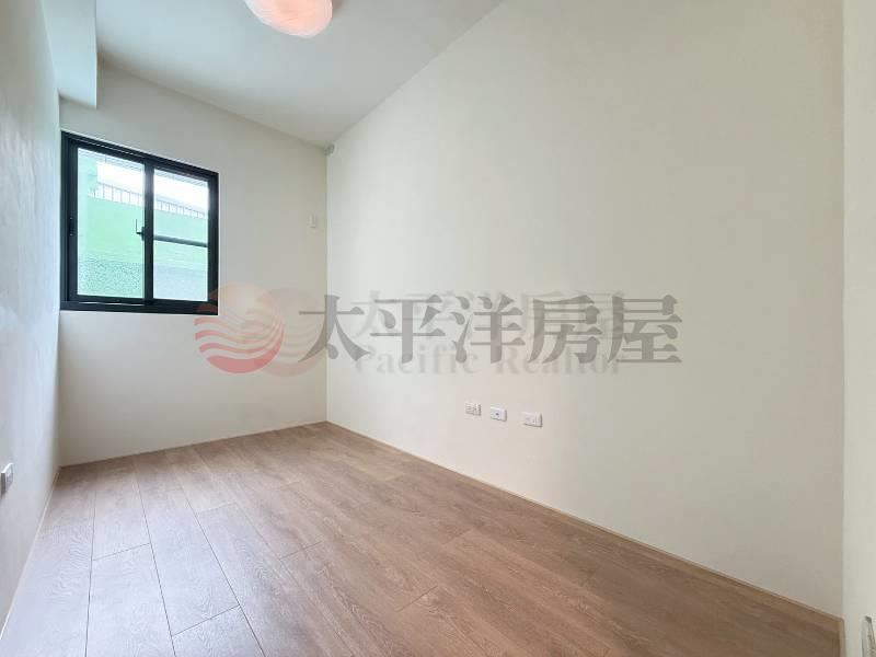 全新未住低公設比大兩房 照片6
