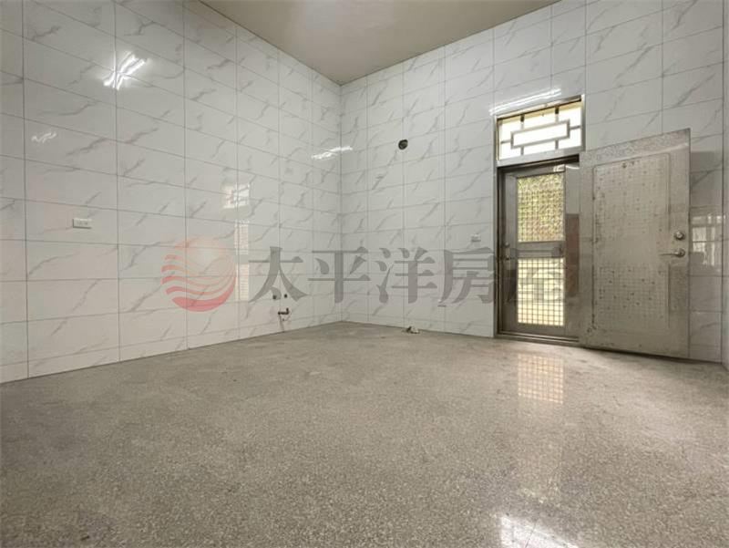清水麥當勞/臨路大透天 照片4