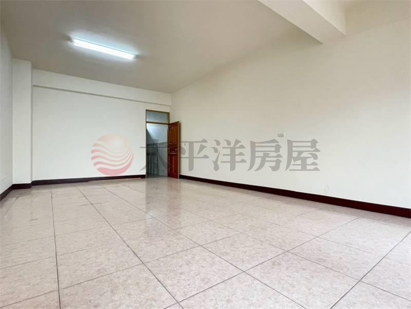 清水麥當勞/臨路大透天 照片5