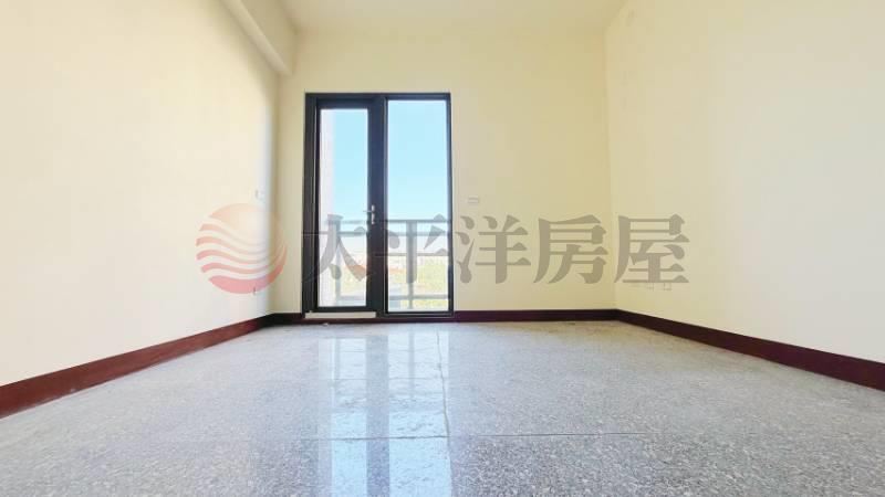 沙鹿全新國小旁5米面寬別墅 照片3