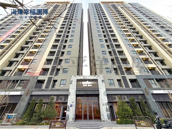 勝興豐境面中庭全新大三房平車 照片1
