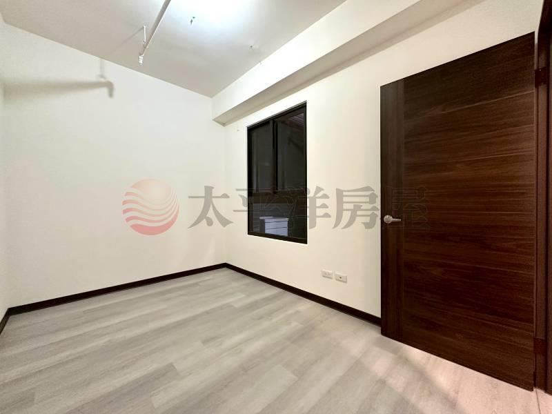 市鎮之櫻次頂樓兩房平車 照片6