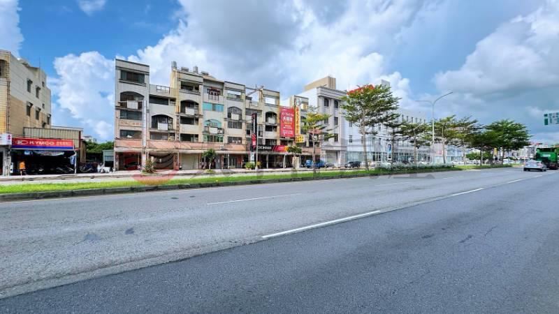 ㊣台灣大道童綜合醫院金店住 照片1