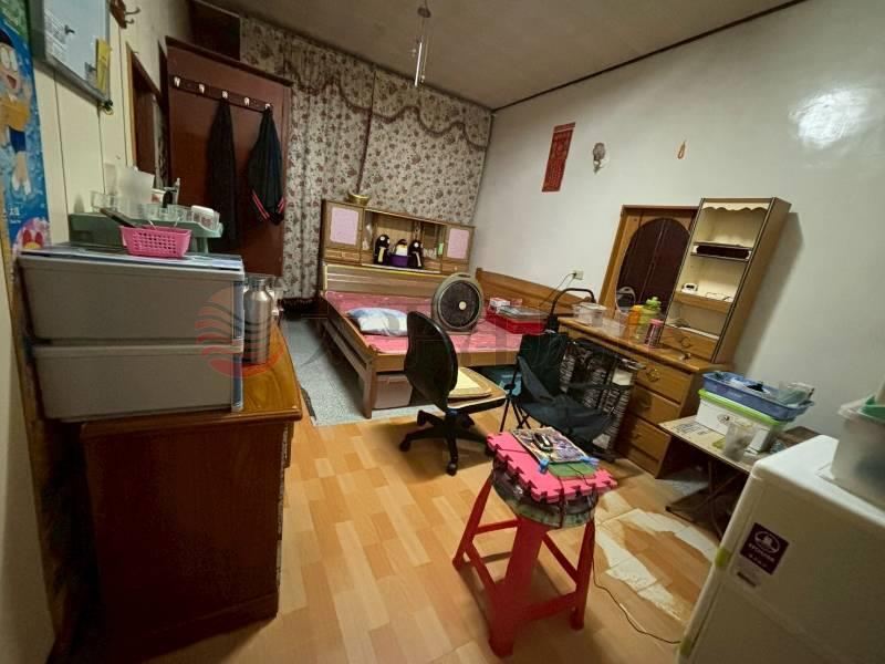學區旁金店住 照片6