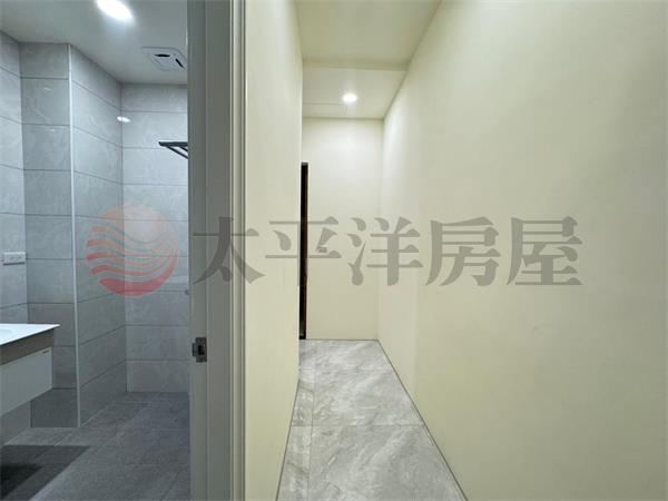 北勢國小學區臨路美透天 照片6