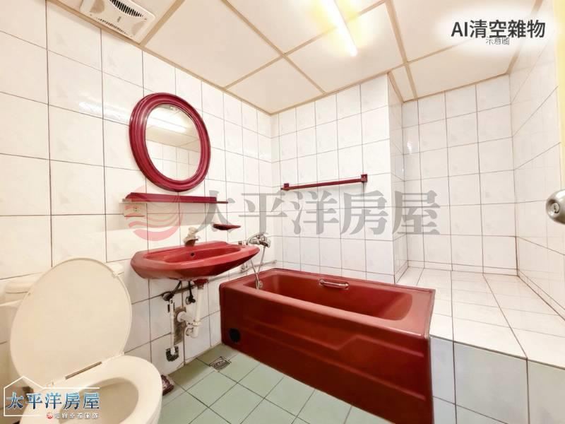 專●梧棲核心臨路朝南角間金店面 照片6