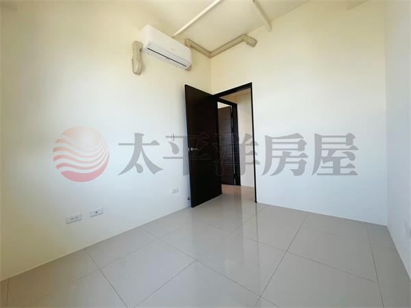 次頂海景大3房平車 照片7