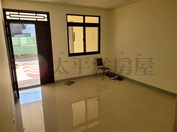 高美路活巷透天 照片2