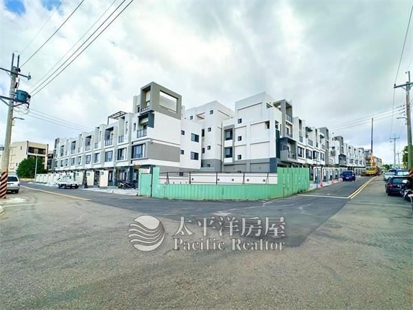 新光田大面寬獨棟角地 照片3