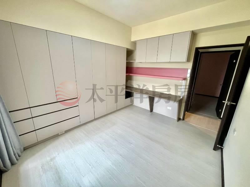 朝南大四房時尚屋 照片12