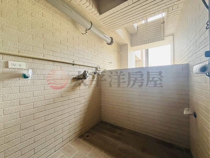 佳麗堡三房樹梢露台平車 照片7