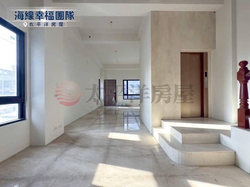 頂規用心打造全新臨路角間電梯豪墅 照片4