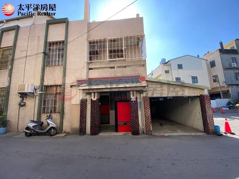 童醫院旁大地坪角間透天 照片2