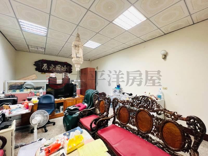 北勢商圈臨路透天 照片4