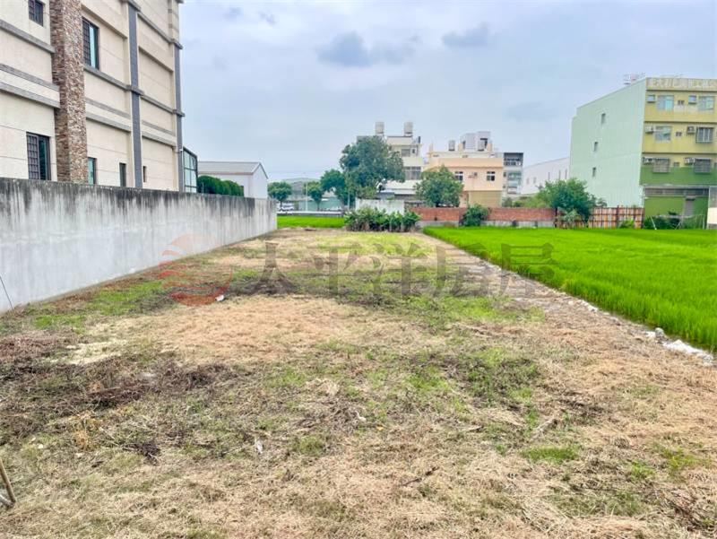 梧棲美建地 照片1