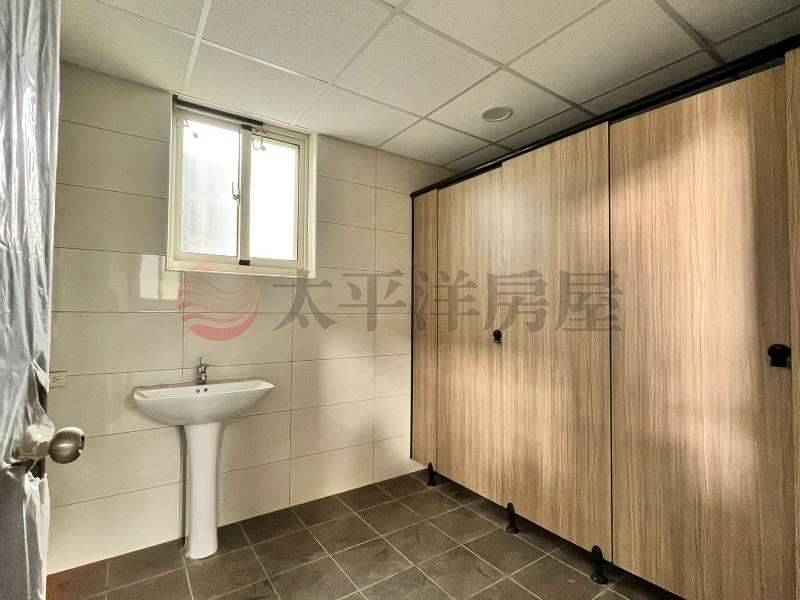近交流道稀有合法廠房 照片6