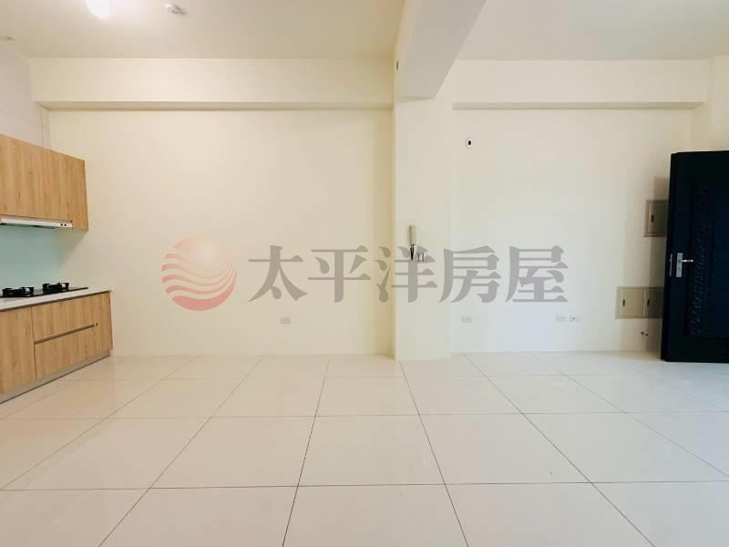 專售近中科靜宜沙鹿雙車美墅 照片3