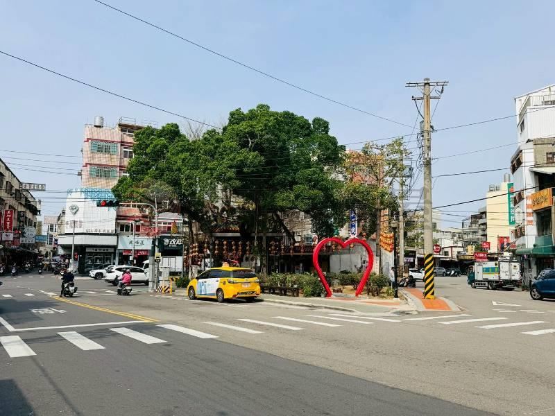 【㊣中山路住四大坪數店面建地】 照片3
