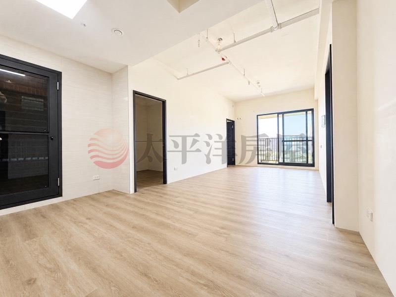 全新未住三房平車視野戶 照片3