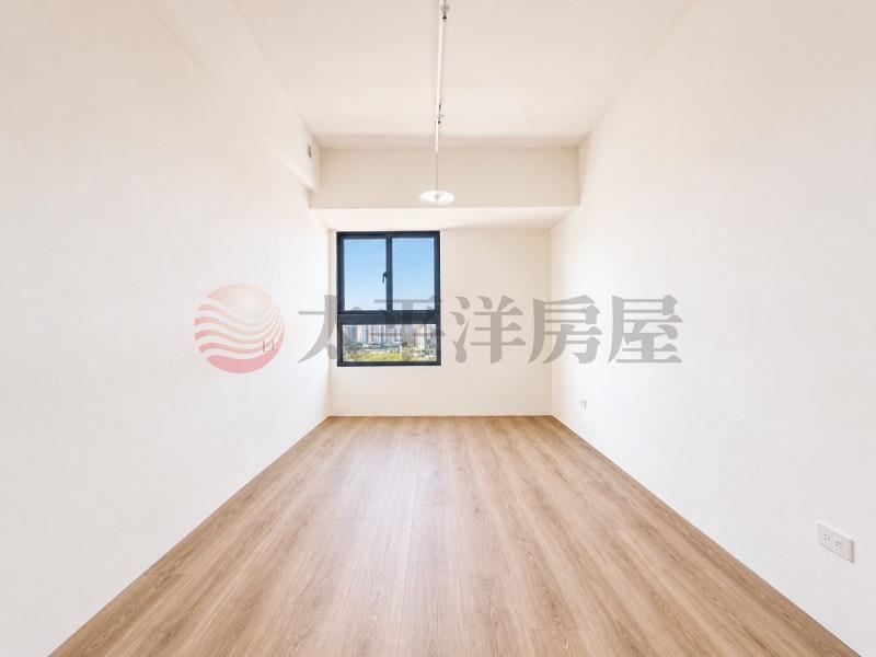 全新未住三房平車視野戶 照片6