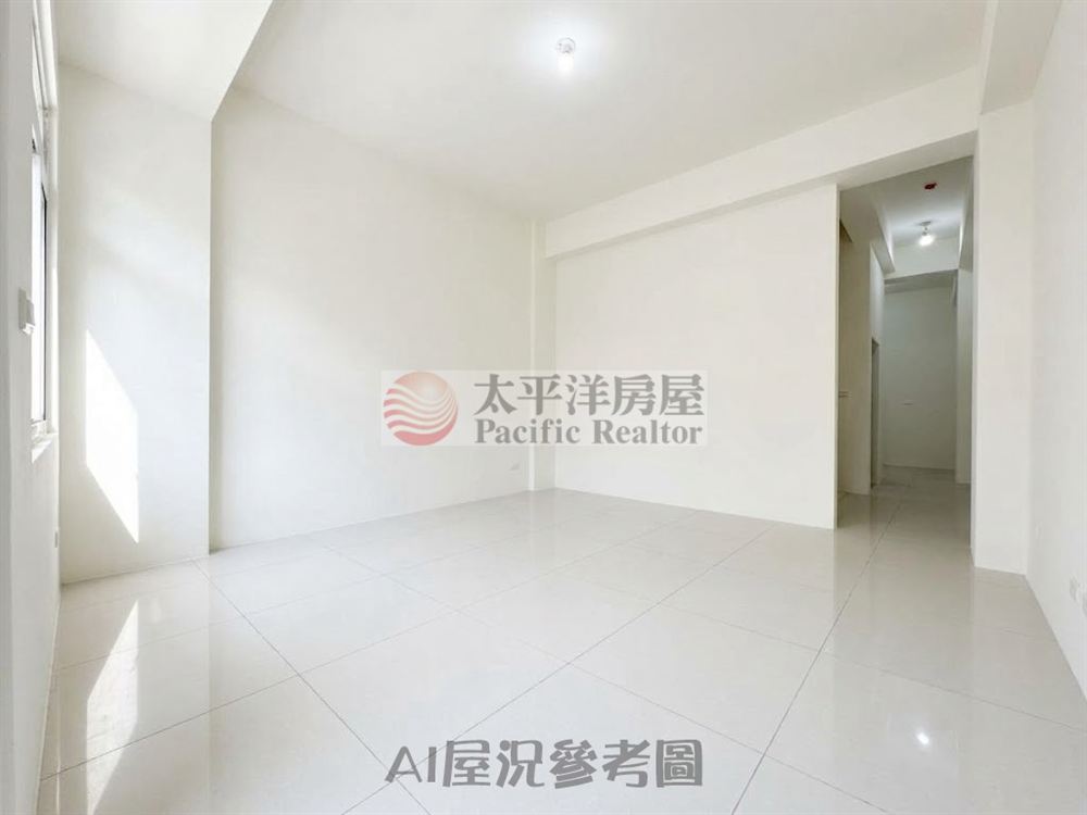 家樂福臨路電梯雙車墅1 照片3
