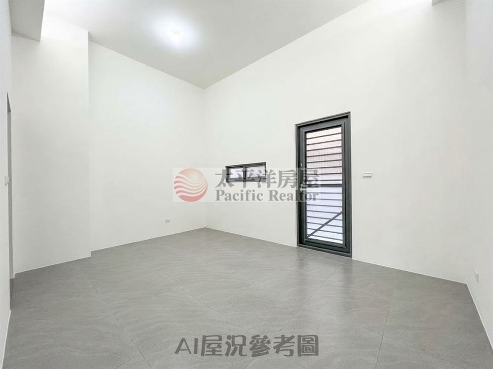 家樂福臨路電梯雙車墅1 照片5