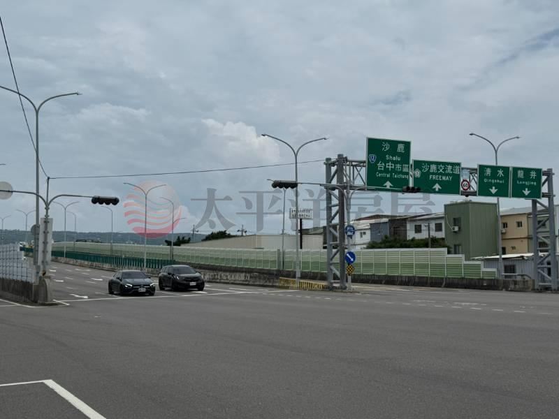 沙鹿車站捷運藍線全新整理透天 照片3