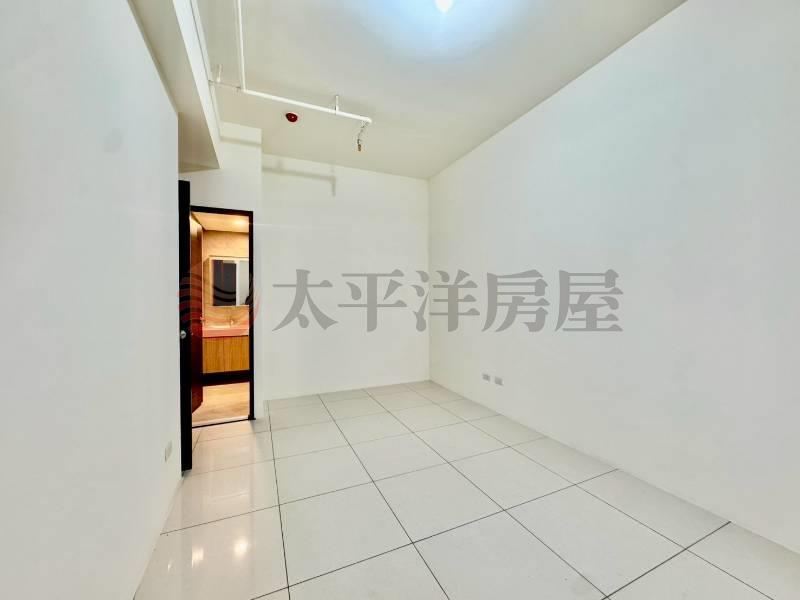 聯悦臻全新大三房平車中庭花園戶 照片5
