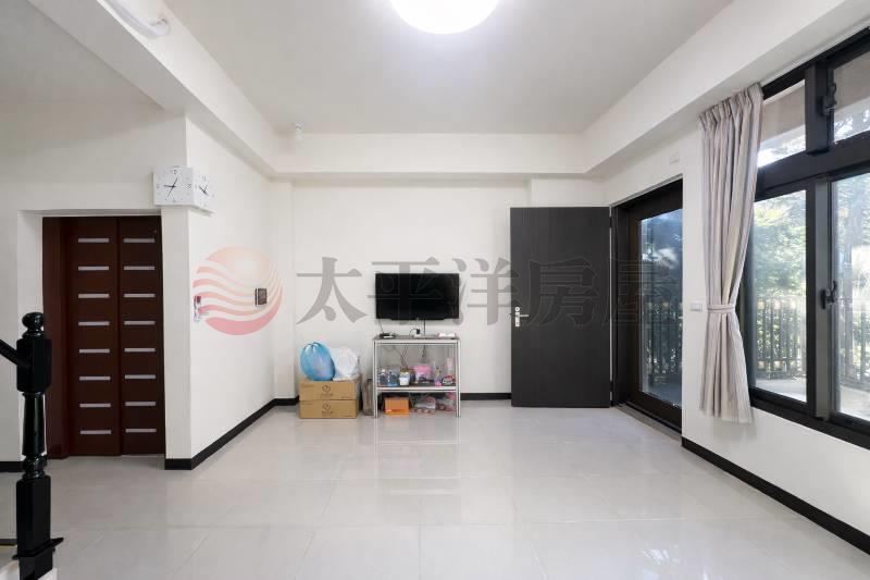 梧棲微笑歐洲臨路電梯別墅 照片3